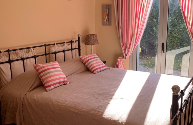 Luxury and charming villa with private swimming pool