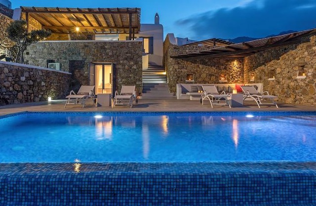 Mykonos Panormos Villas & Suites