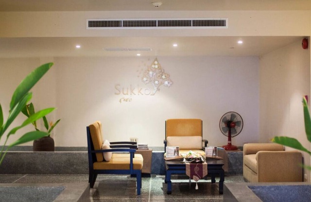 Superior - Free WiFi | Private Balcony - Upto 3 Adults| SDU#11