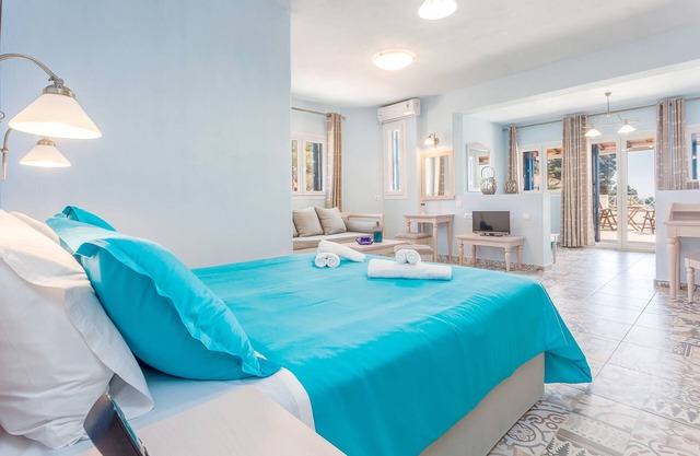 Superior suite with sea view