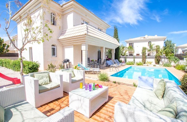 Villa Blue Water Bay 125