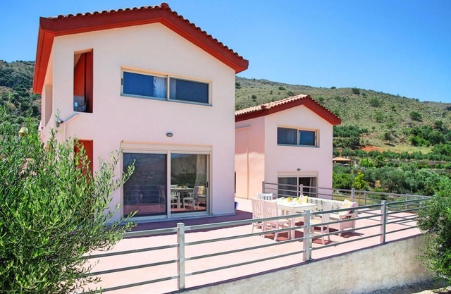 Villa, Georgioupolis in Kreta - 14 persons, 5 bedrooms in Georgioupoli