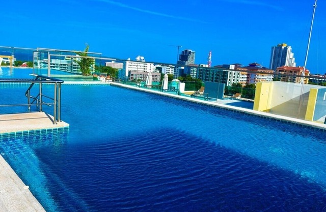 Water Park Premium Pool View Studio ★★★★★