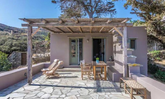 Tinos House | 100 m² House ∙ 2 bedrooms ∙ 6 guests
