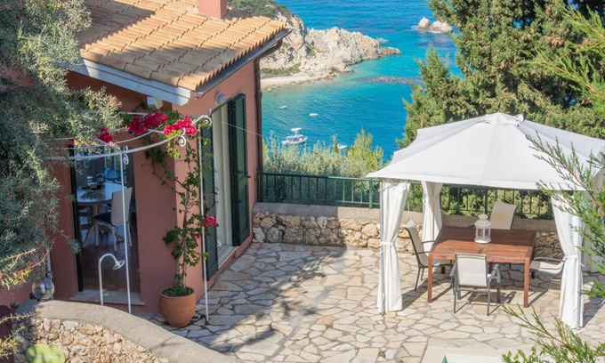 Agios Nikitas Villa | 100 m² Villa ∙ 3 bedrooms ∙ 6 guests