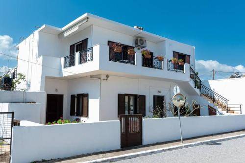 Palekastro House | 110 m² House ∙ 1 bedroom ∙ 5 guests