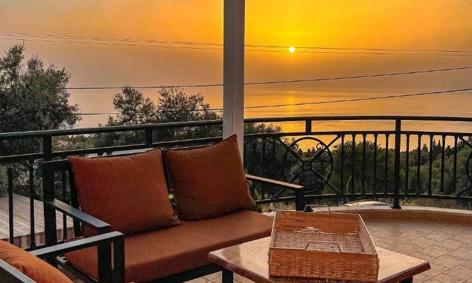 Athani Apartment | 120 m² Apartment ∙ 4 bedrooms ∙ 10 guests