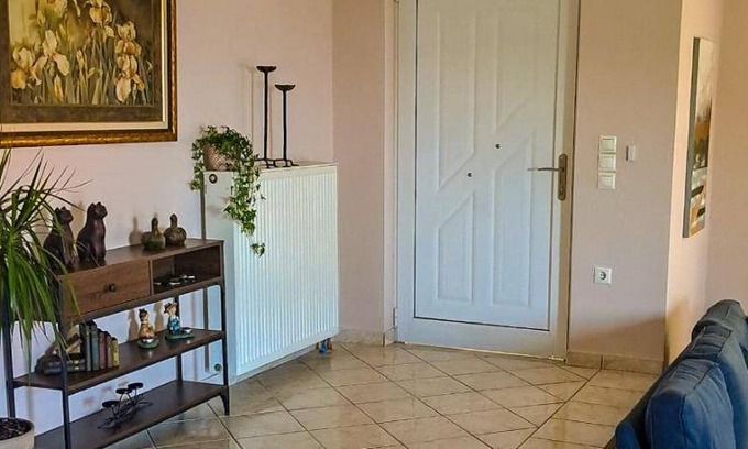 Aigio Apartment | 180 m² Apartment ∙ 3 bedrooms ∙ 6 guests
