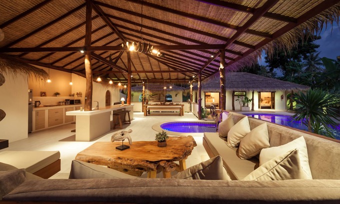 Hin Hong Villa | 2 Private Tropical villas, 10 bedrooms, Event & Yoga space, for + 20 guests!