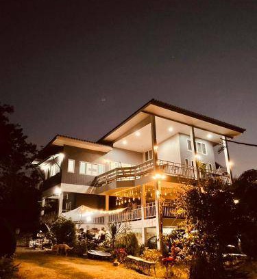 Pak Chong Villa | 210 m² Villa ∙ 3 bedrooms ∙ 13 guests