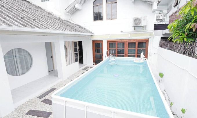 Ratchadaphisek Villa | 238 m² Villa ∙ 4 bedrooms ∙ 10 guests