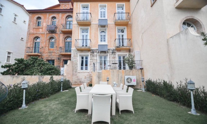 Pong Ta Long Villa | 248 m² Villa ∙ 5 bedrooms ∙ 10 guests
