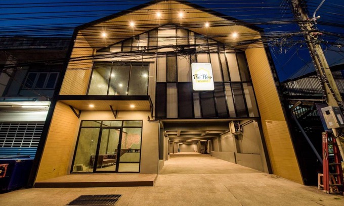 Nai Muang Hotel | 250 m² Hotel ∙ 2 guests