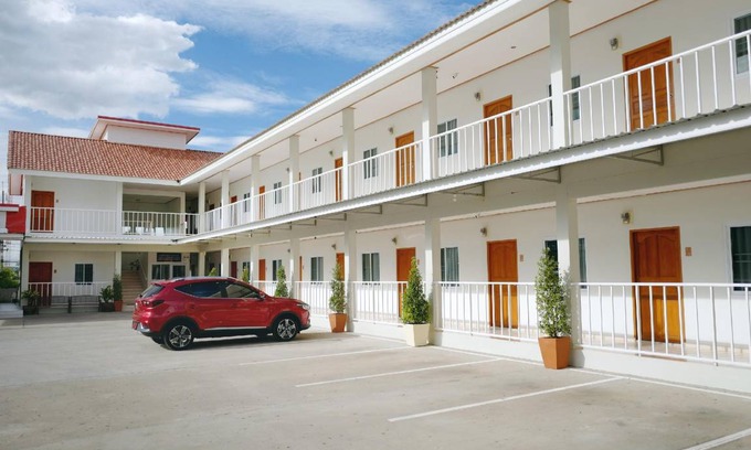 Surin Hotel | 26 m² Hotel ∙ 2 guests
