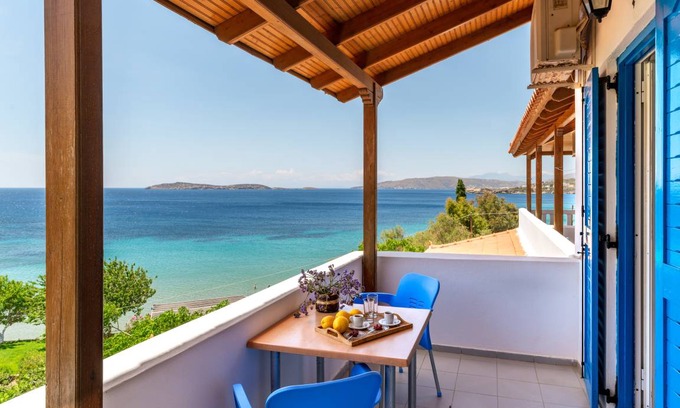 Batsi House | 28 m² House ∙ 1 bedroom ∙ 2 guests