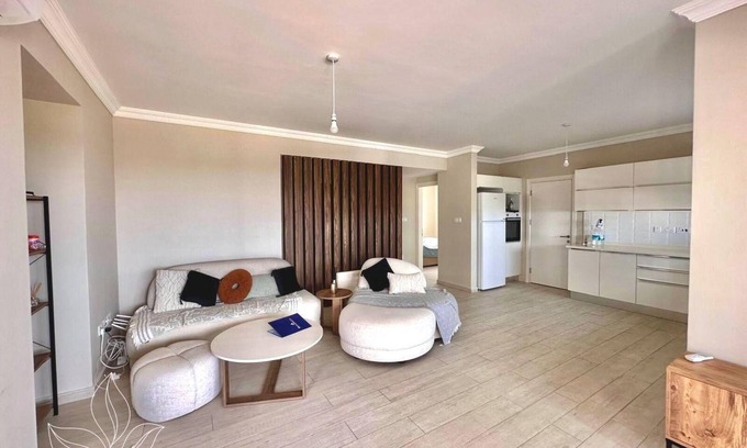 Esentepe Apartment | 3 Bedroom 2 Bathroom apartment with communal pools close to golf course