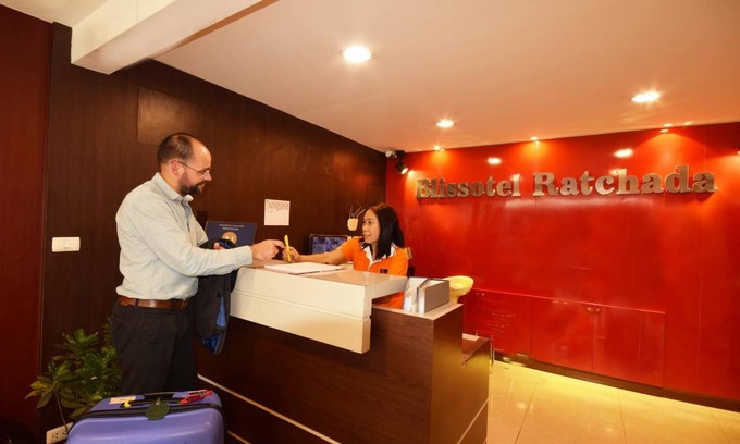 Rama 9 Apartment | 30 m² Serviced apartment ∙ 6 guests