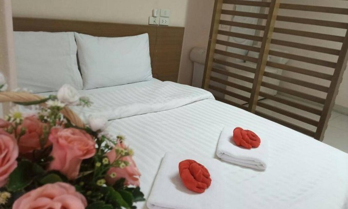 Ratchadaphisek Apartment | 50 m² Apartment ∙ 2 guests