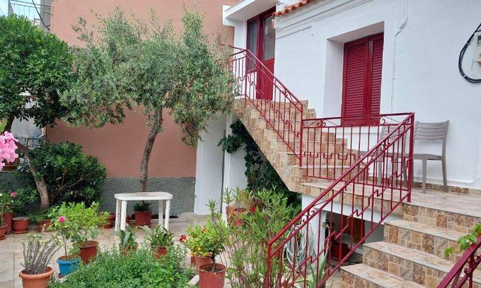 Petra House | 52 m² House ∙ 2 bedrooms ∙ 4 guests