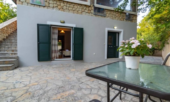 Corfu Apartment | 55 m² Apartment ∙ 2 bedrooms ∙ 4 guests
