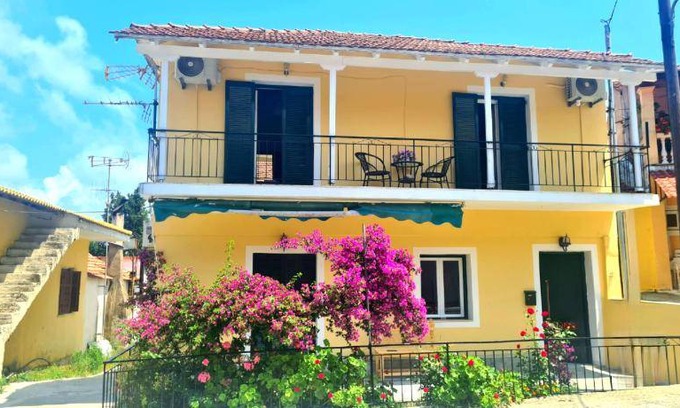 Vitalades Apartment | 55 m² Apartment ∙ 2 bedrooms ∙ 5 guests