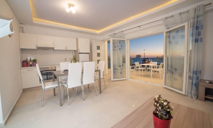 Kalamaki Apartment | 60 m² Apartment ∙ 1 bedroom ∙ 4 guests
