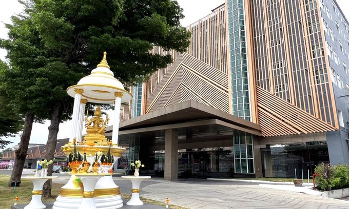Bang Chalong Hotel | 65 m² Hotel ∙ 127 guests