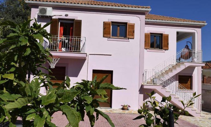 Vathy Apartment | 67 m² Apartment ∙ 2 bedrooms ∙ 4 guests