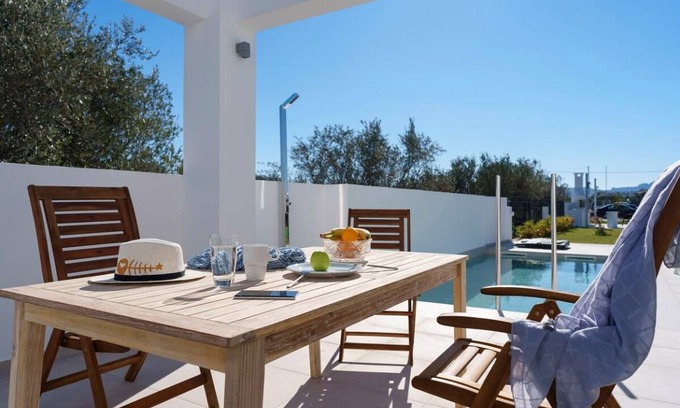 Haraki Villa | 70 m² Villa ∙ 2 bedrooms ∙ 4 guests