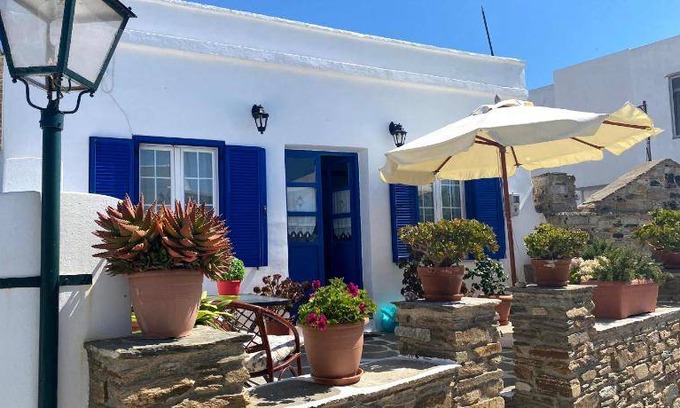 Tinos House | 72 m² House ∙ 1 bedroom ∙ 4 guests