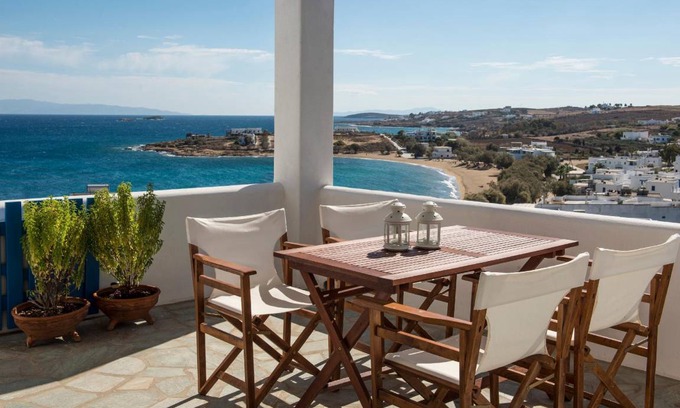 Piso Livadi Apartment | 73 m² Serviced apartment ∙ 3 bedrooms ∙ 127 guests