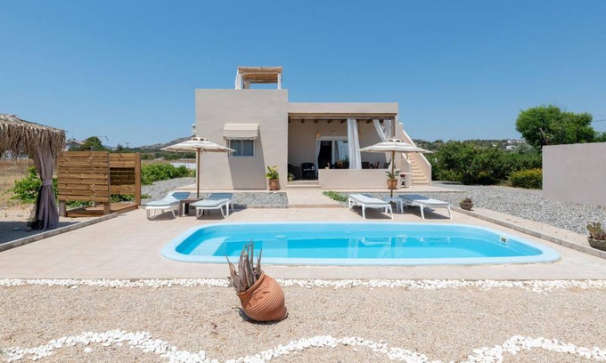 Gennadi Villa | 80 m² Villa ∙ 2 bedrooms ∙ 7 guests