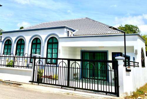 Khok Lo House | 90 m² House ∙ 2 bedrooms ∙ 4 guests