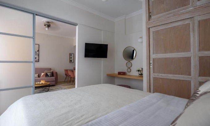 Plaka Apartment | Acropolis Exclusive Studio