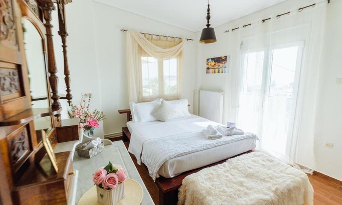 Mytilene Villa | Akadimia Luxury Apartment