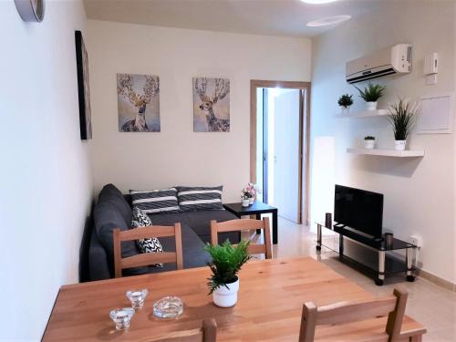 Larnaca City Centre Apartment | Albert's apartments