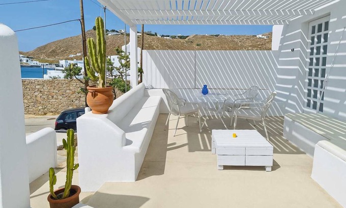 Tourlos Apartment | Apartment ∙ 1 bedroom ∙ 4 guests