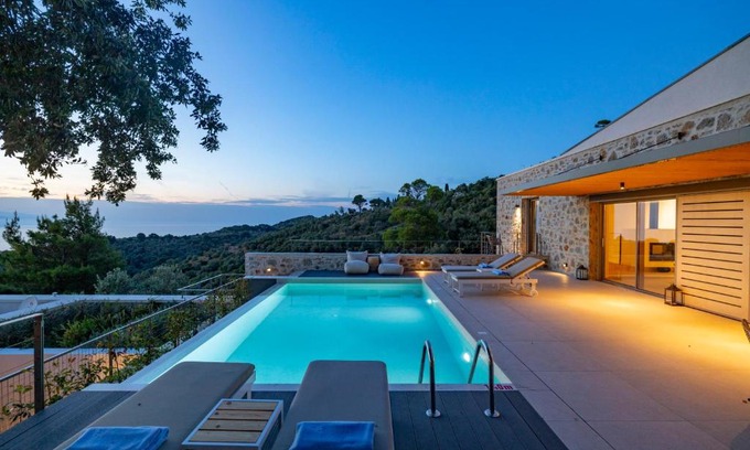 Skiathos Villa | Atrium Villas II