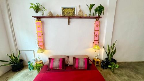 Talat Noi Hostel | Baan YentaFo - Pink House 3rd floor