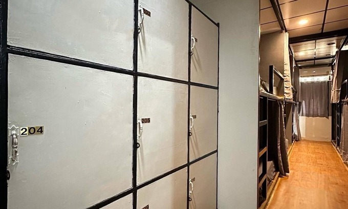 Banglamphu Hostel | Bed Space Hostel