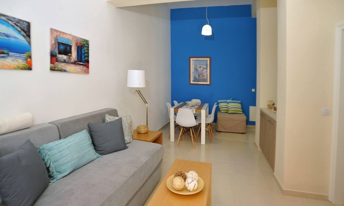 Chania Town Apartment | charming 2 bedrooms, 2 bathrooms close to city center
