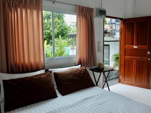 Don Muang Hostel | D Heart Homestay