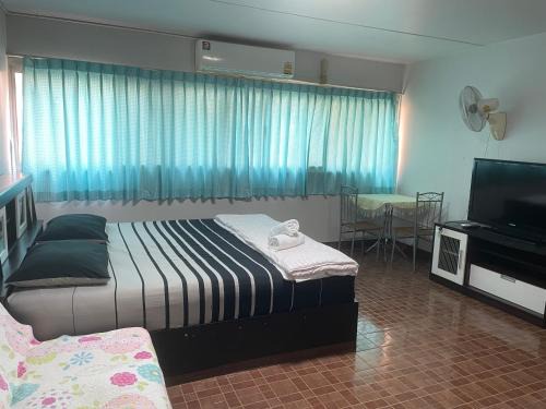Ban Mai Hostel | Dailyroom by Anna C1-C9