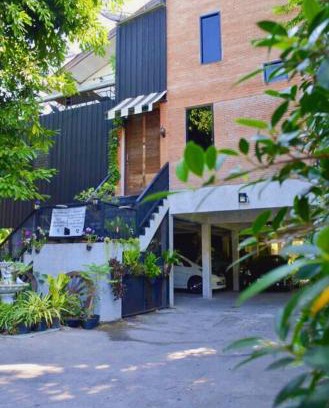 Ayutthaya Hostel | Dawnthaya Ayutthaya Art House บ้านดอนธยๅ อยุธยา