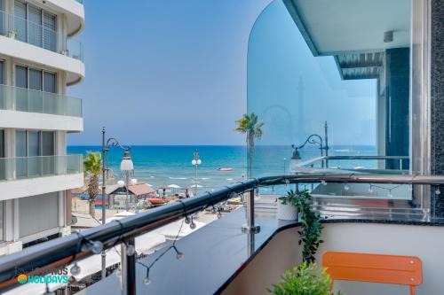 Larnaca City Centre Apartment | Dios Ponte 102 Beachfront