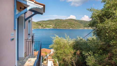 Vathy Apartment | Dioskouri II