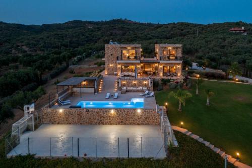 Pylos-Nestoras Villa | Family & Golf VILLA LAGUNA TOWERS Gialova Navarino