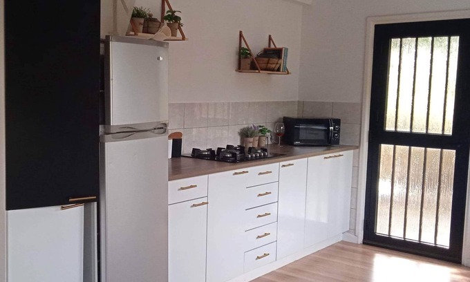 Mazotos House | Family home only 1200mtrs from the beach