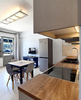 Vlicho Apartment | FantaSea Apartment