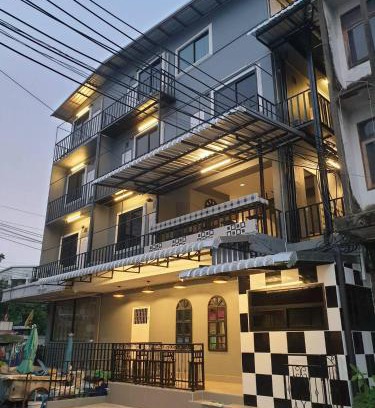 Ramkhamhaeng Apartment | Gail's Hostels